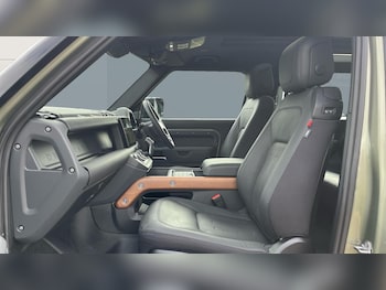 Used Land Rover Defender 2022 for sale - 75593630: Photo