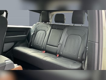 Used Land Rover Defender 2022 for sale - 75593630: Photo