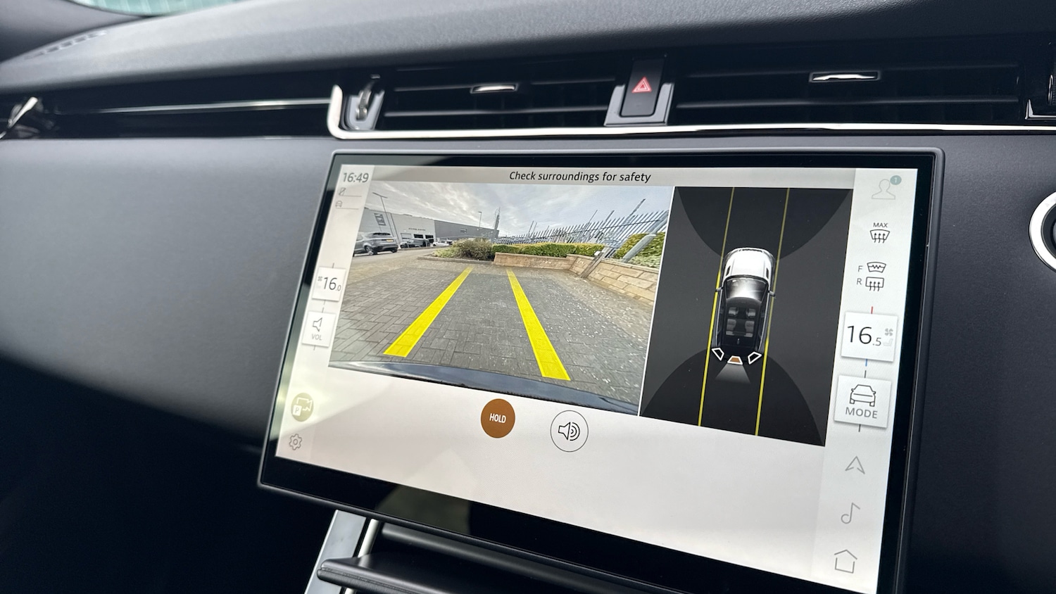 Used Land Rover Range Rover Evoque 2025 for sale - 75931335: Photo 12