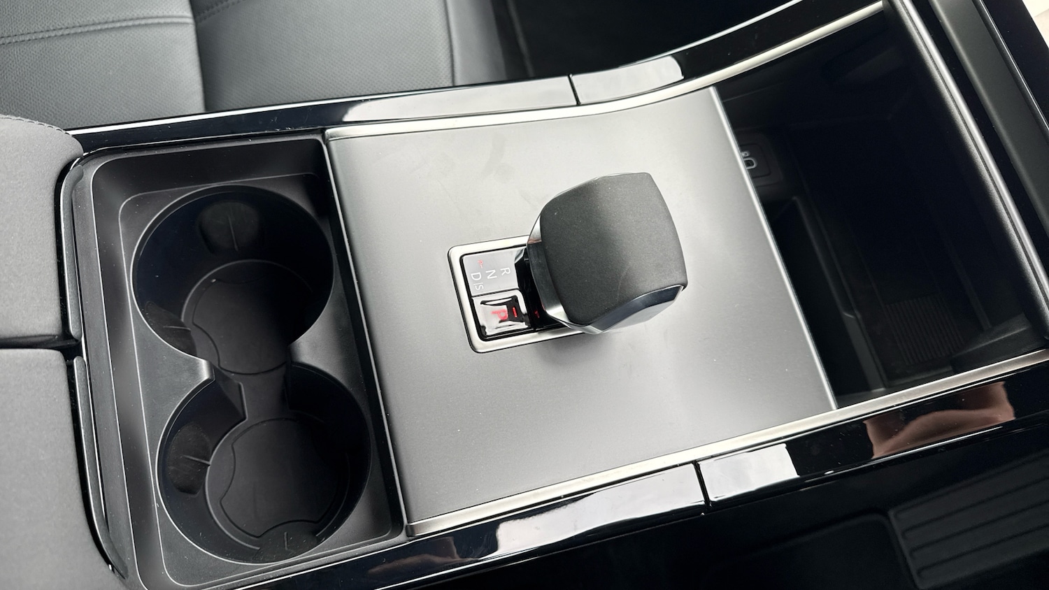 Used Land Rover Range Rover Evoque 2025 for sale - 75931335: Photo 28