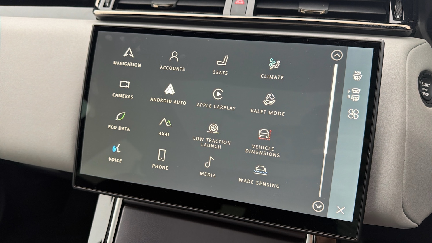 Used Land Rover Range Rover Velar 2025 for sale - 76611535: Photo 31