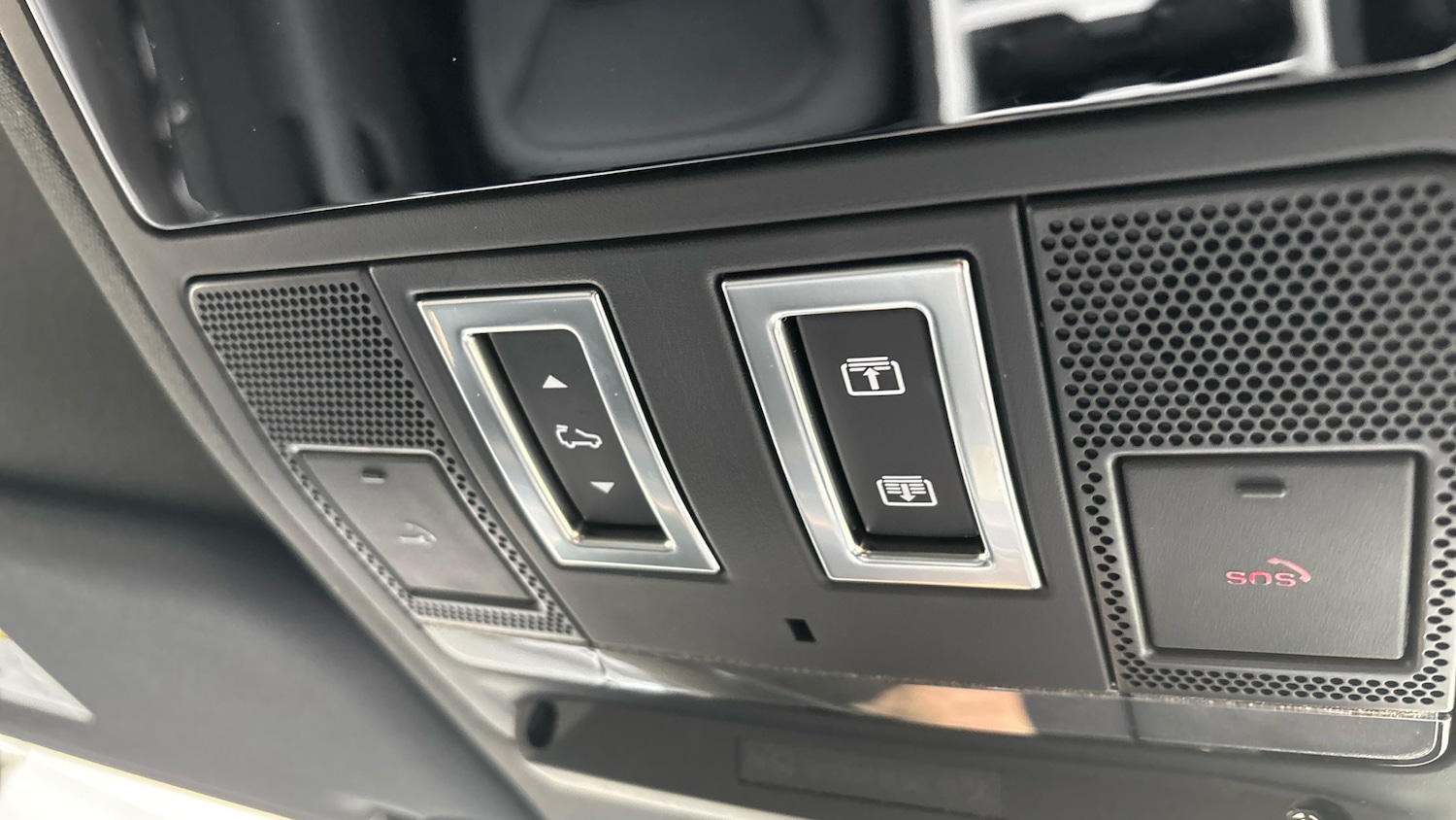 Used Land Rover Defender 2025 for sale - 77262175: Photo 38