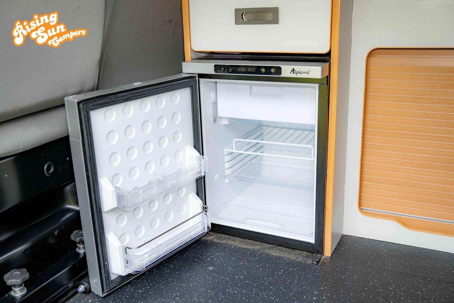 Used Volkswagen Transporter 2015 for sale - 77036957: Photo 9