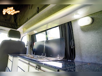 Used Volkswagen Transporter 2012 for sale - 78773442: Photo