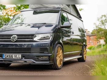 Used Volkswagen Transporter 2016 for sale - 79027000: Photo