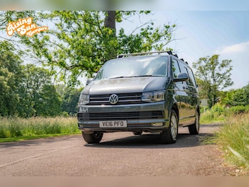 Used Volkswagen Transporter 2016 for sale - 79021356: Photo