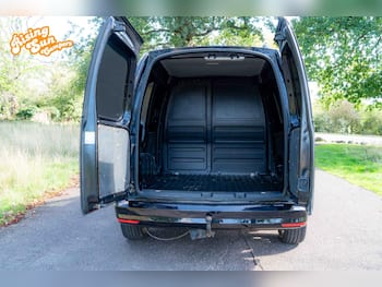 Used Volkswagen Caddy 2017 for sale - 79868881: Photo