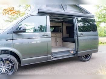 Used Volkswagen Transporter 2017 for sale - 79815974: Photo