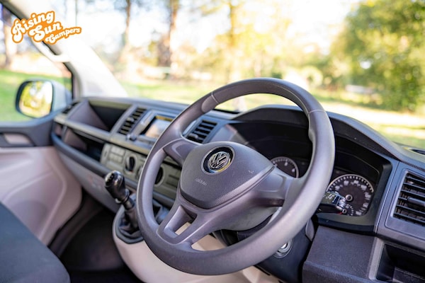 Used Volkswagen Transporter 2015 for sale - 76196979: Photo 10
