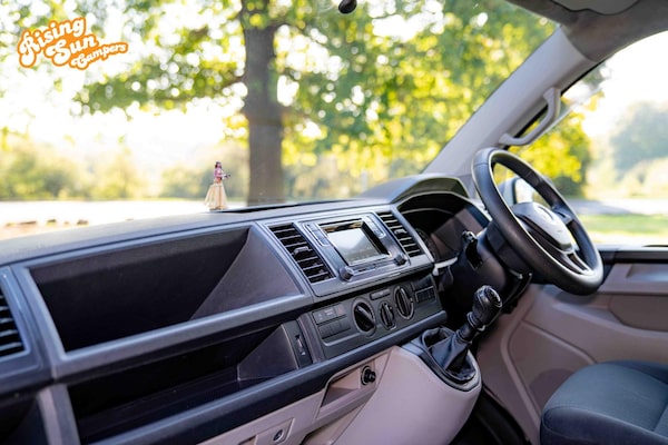 Used Volkswagen Transporter 2015 for sale - 76196979: Photo 46