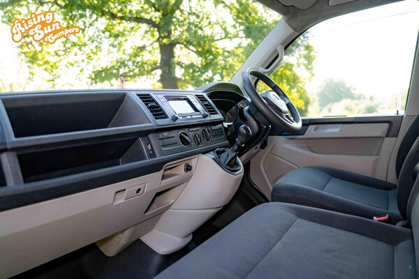 Used Volkswagen Transporter 2015 for sale - 76196979: Photo 47