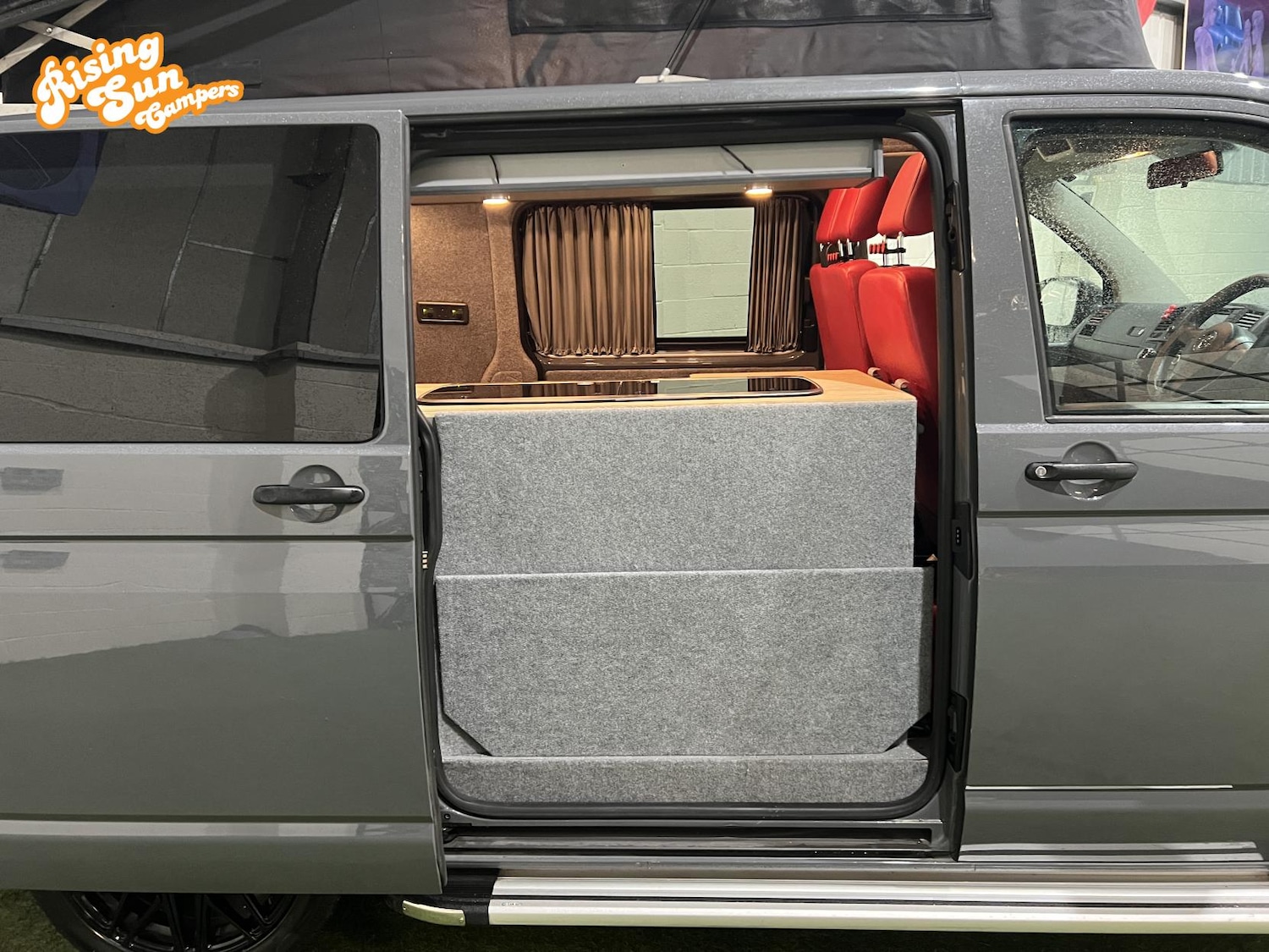 Used Volkswagen Transporter 2015 for sale - 76922263: Photo 16