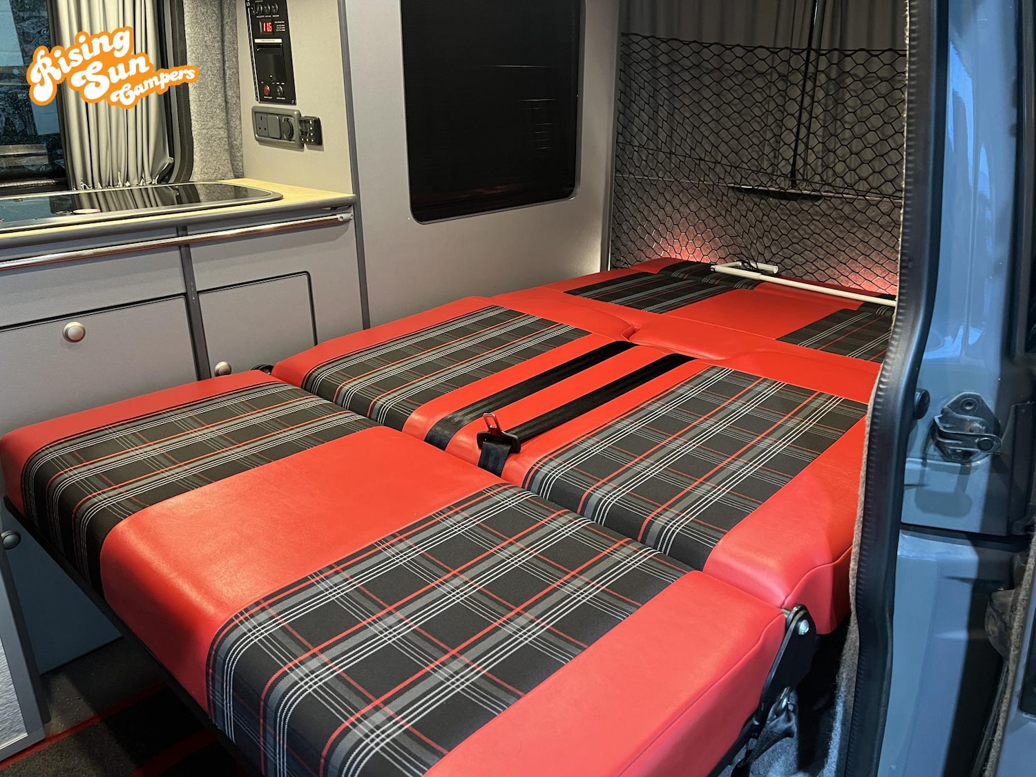 Used Volkswagen Transporter 2015 for sale - 76922263: Photo 20