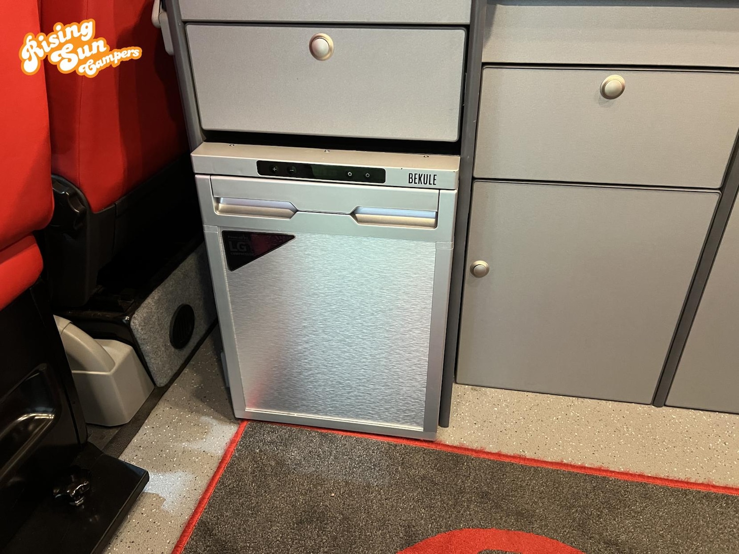 Used Volkswagen Transporter 2015 for sale - 76922263: Photo 21