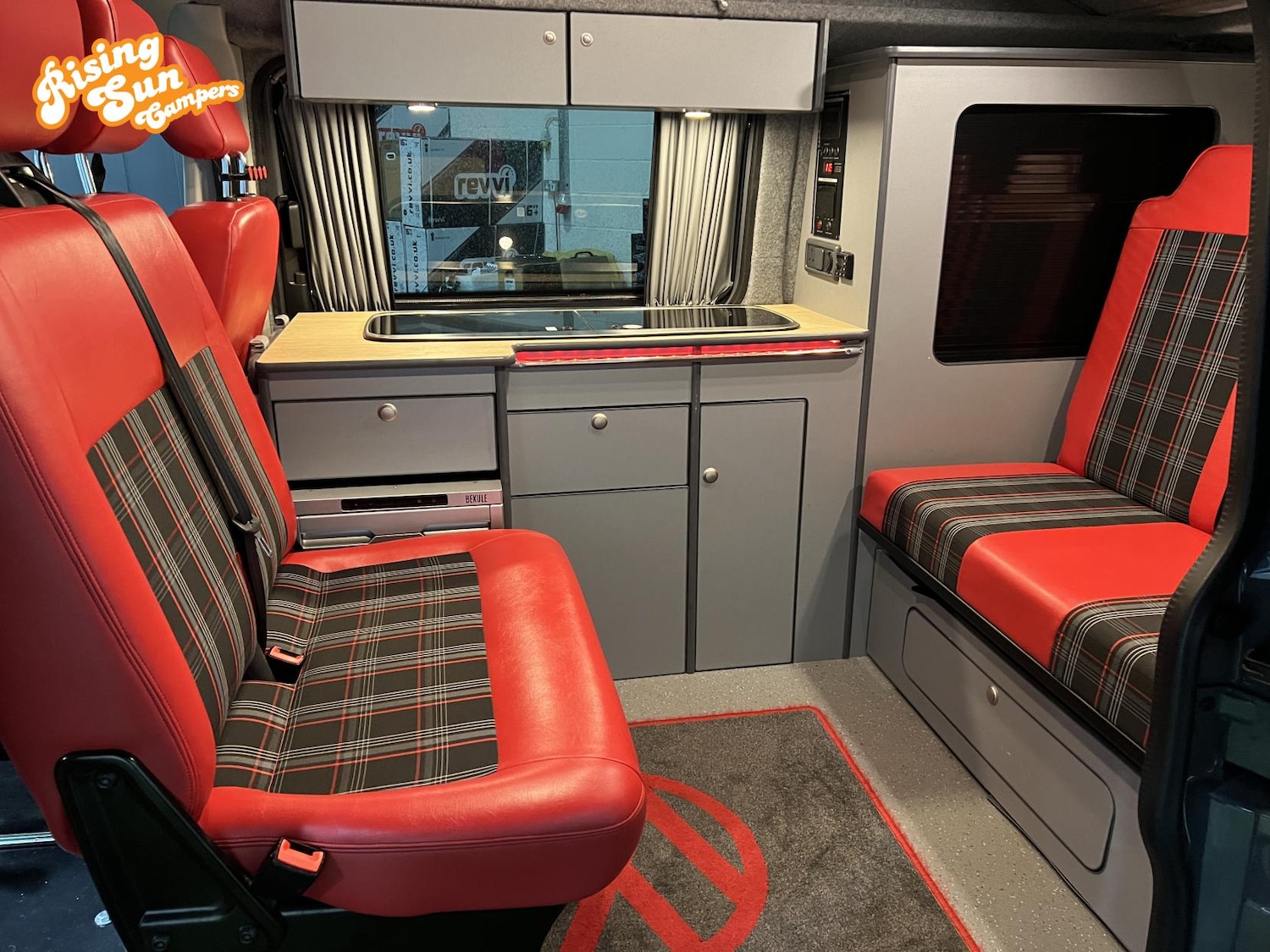 Used Volkswagen Transporter 2015 for sale - 76922263: Photo 29