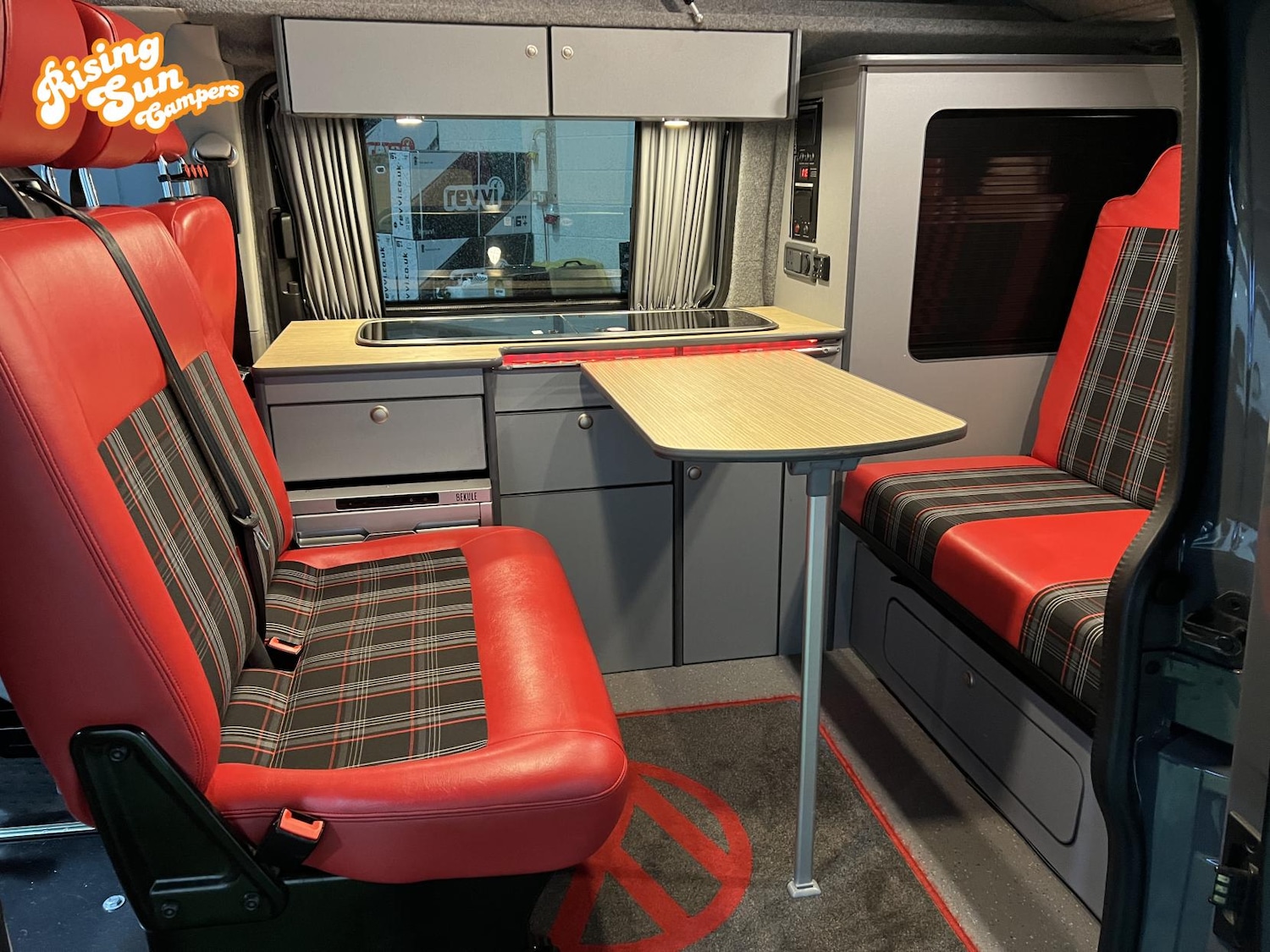 Used Volkswagen Transporter 2015 for sale - 76922263: Photo 30