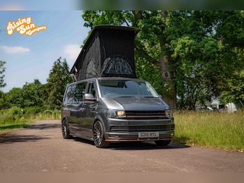 Used Volkswagen Transporter 2016 for sale - 79000900: Photo