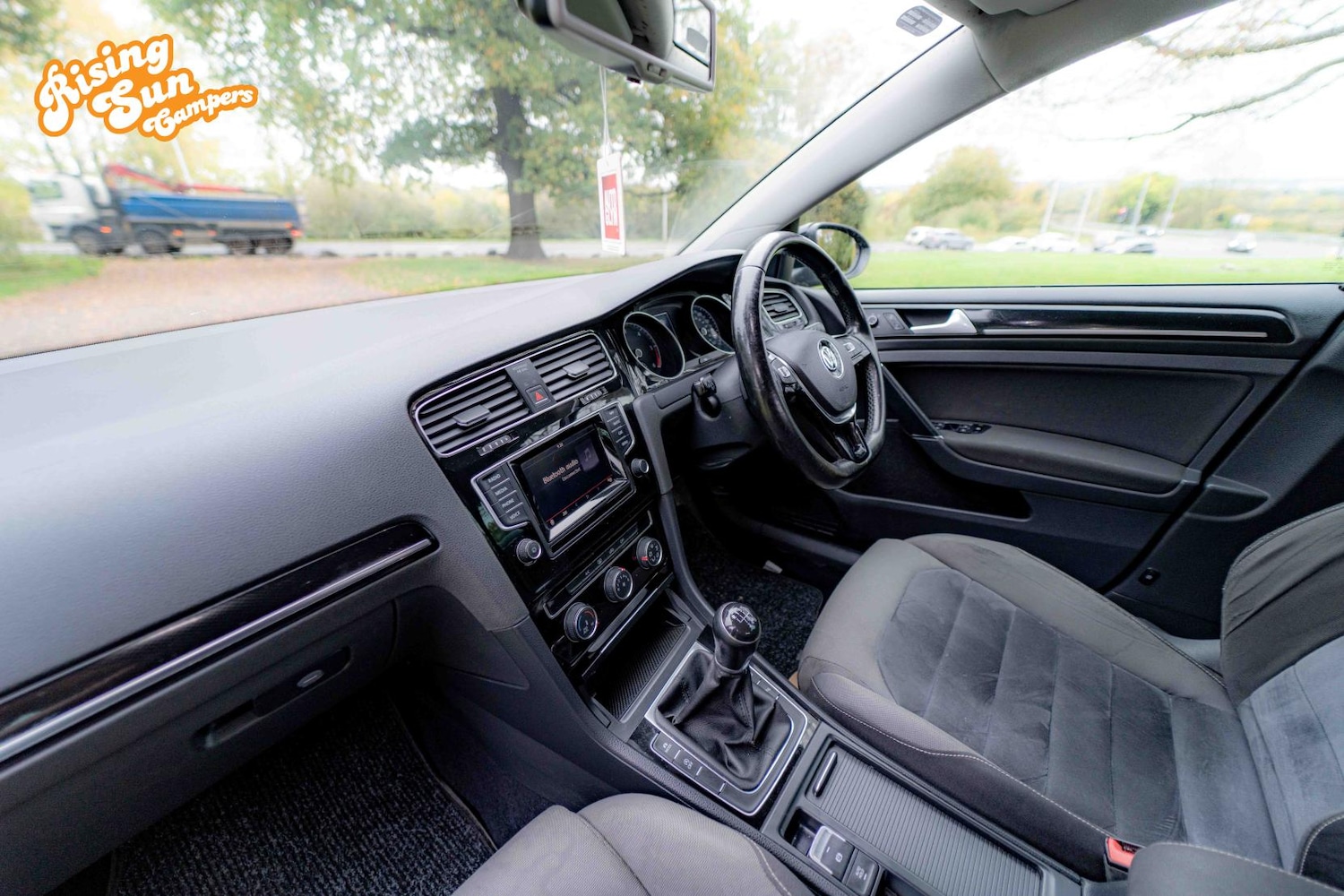 Used Volkswagen Golf 2015 for sale - 76304442: Photo 2