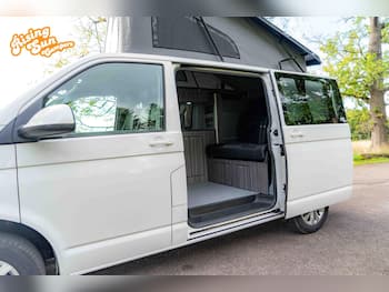 Used Volkswagen Transporter 2021 for sale - 79882863: Photo