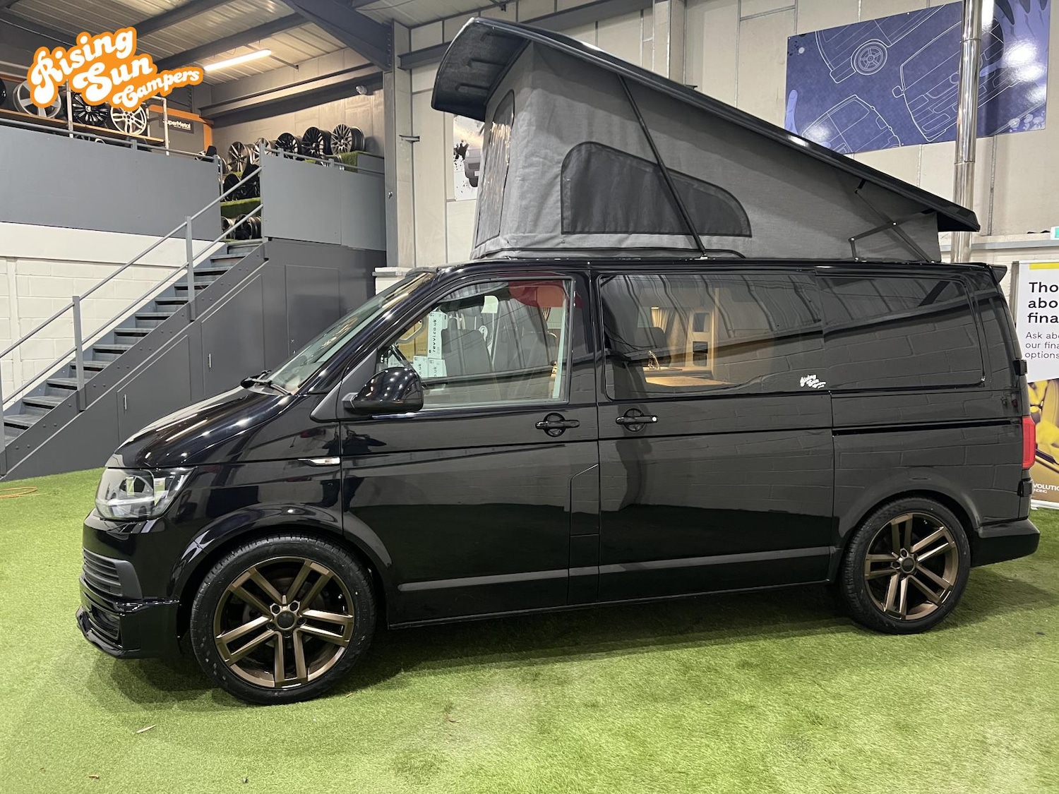 Used Volkswagen Transporter 2017 for sale - 76948939: Photo 32