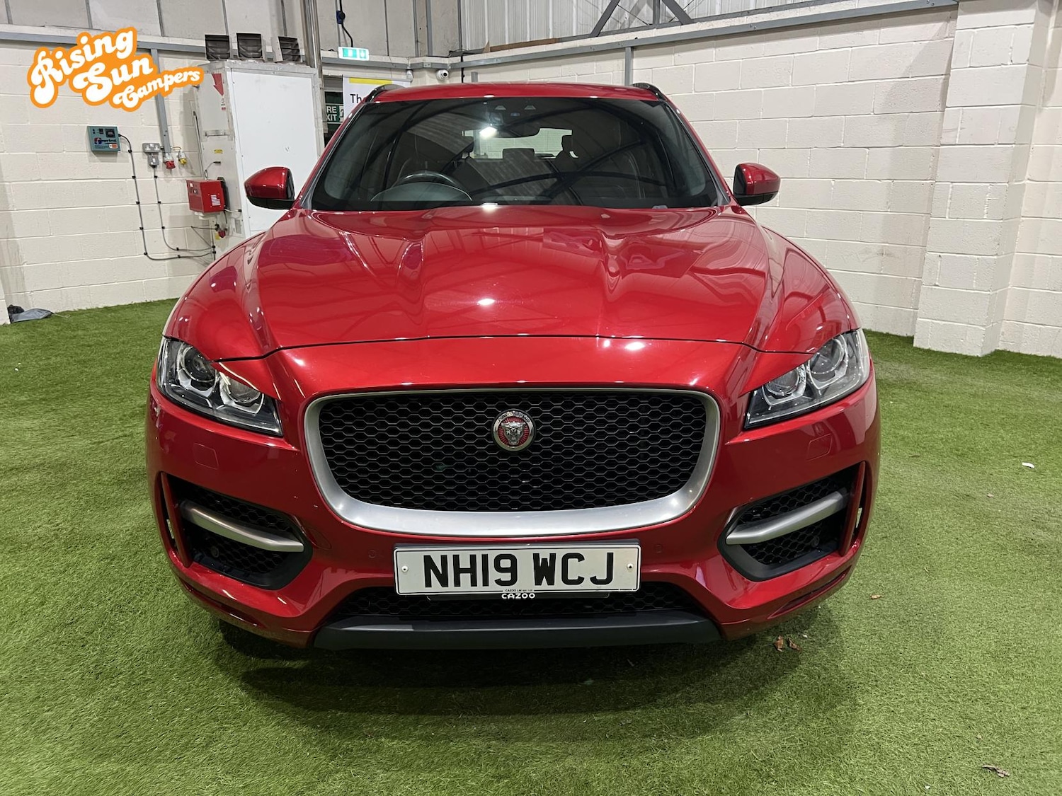 Used Jaguar F-Pace 2019 for sale - 76882169: Photo 8