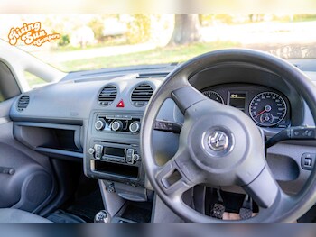 Used Volkswagen Caddy Maxi 2015 for sale - 76455733: Photo