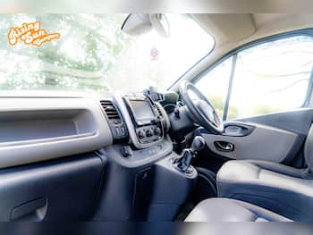 Used Renault Trafic 2017 for sale - 79868939: Photo