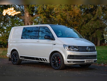Used Volkswagen Transporter 2018 for sale - 76458687: Photo