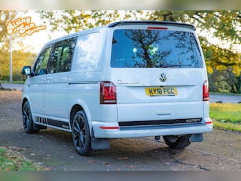 Used Volkswagen Transporter 2018 for sale - 76458687: Photo