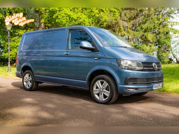 Used Volkswagen Transporter 2015 for sale - 78630473: Photo