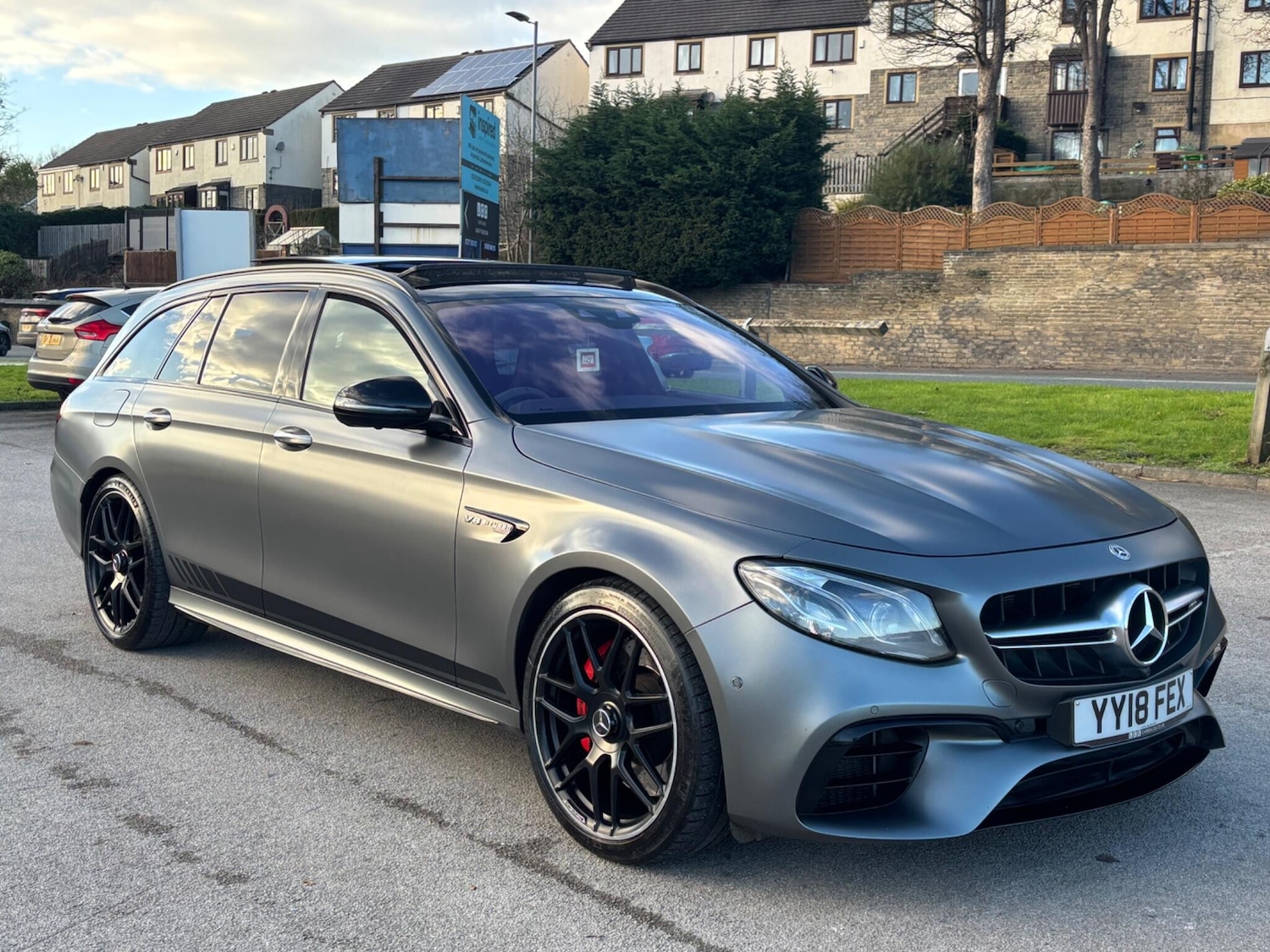 Used Mercedes-Benz E Class 2018 for sale - 76801628: Photo 3