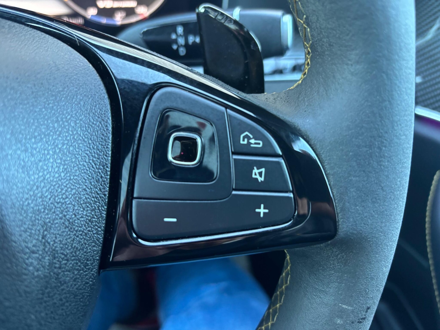 Used Mercedes-Benz E Class 2018 for sale - 76801628: Photo 35