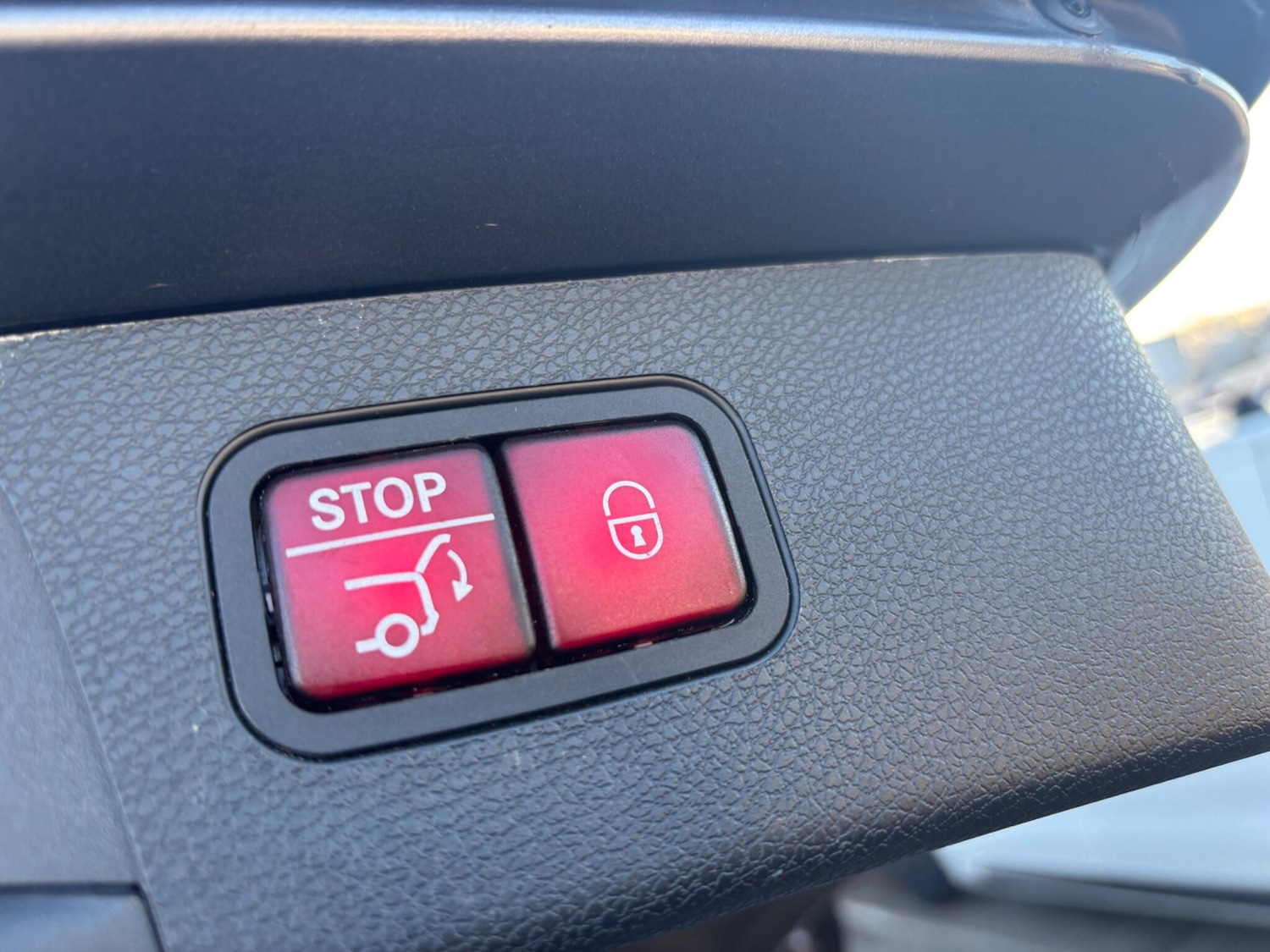 Used Mercedes-Benz E Class 2018 for sale - 76801628: Photo 61