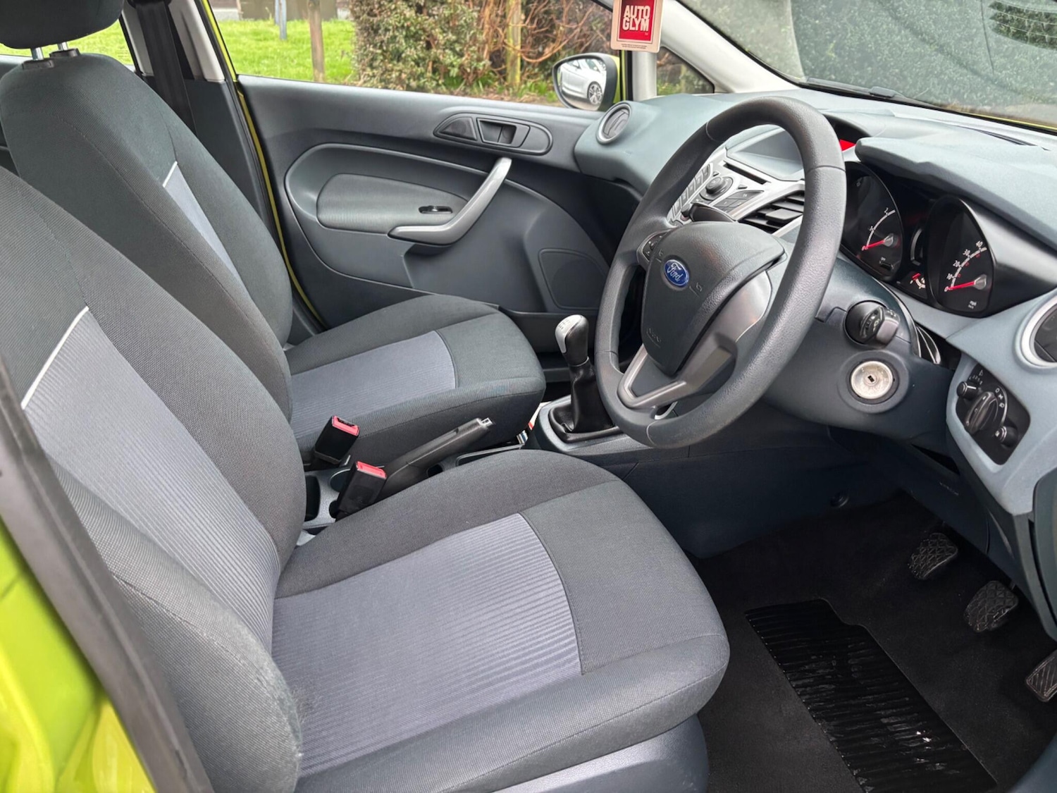 Used Ford Fiesta 2010 for sale - 77425764: Photo 11