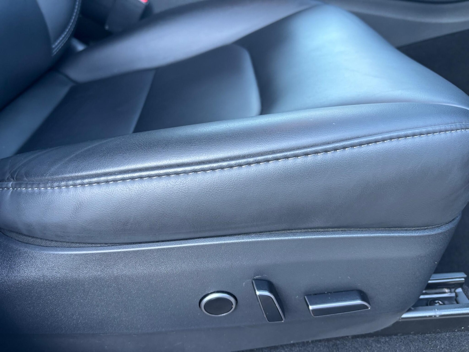 Used Tesla Model Y 2022 for sale - 77659083: Photo 35