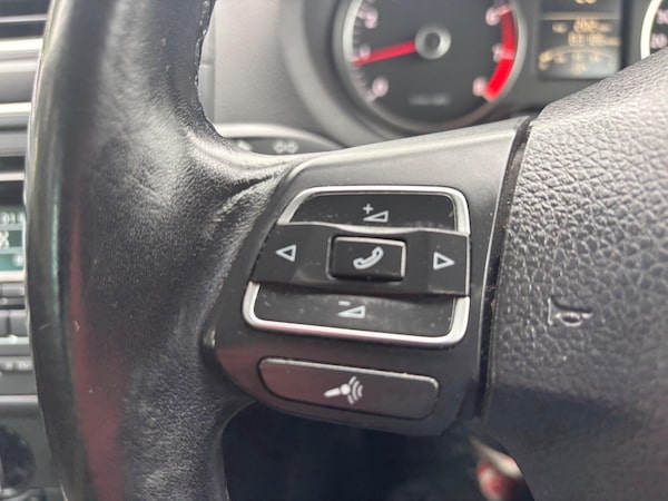 Used Volkswagen Polo 2013 for sale - 76214949: Photo 14