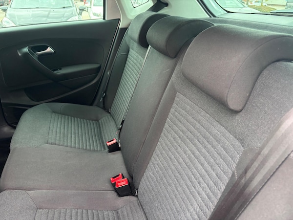 Used Volkswagen Polo 2013 for sale - 76214949: Photo 19