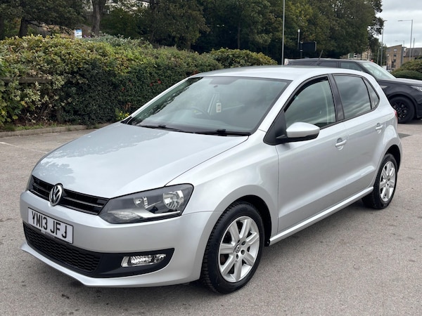 Used Volkswagen Polo 2013 for sale - 76214949: Photo 1