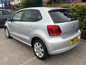 Used Volkswagen Polo 2013 for sale - 76214949: Photo 4