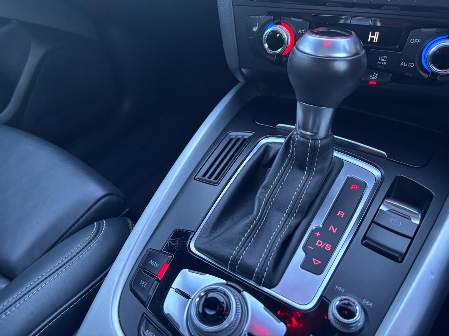 Used Audi Q5 2015 for sale - 76898295: Photo 23