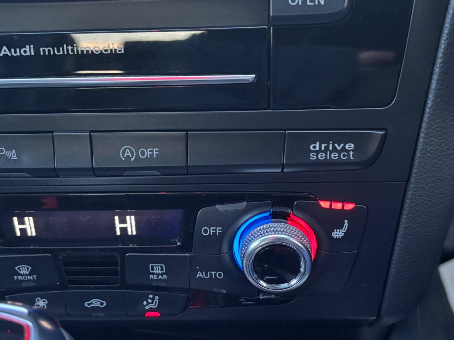 Used Audi Q5 2015 for sale - 76898295: Photo 28