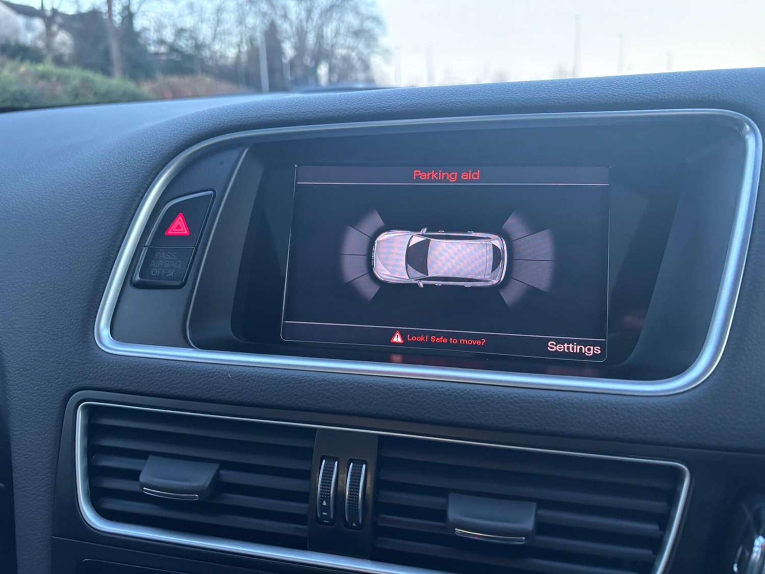 Used Audi Q5 2015 for sale - 76898295: Photo 33