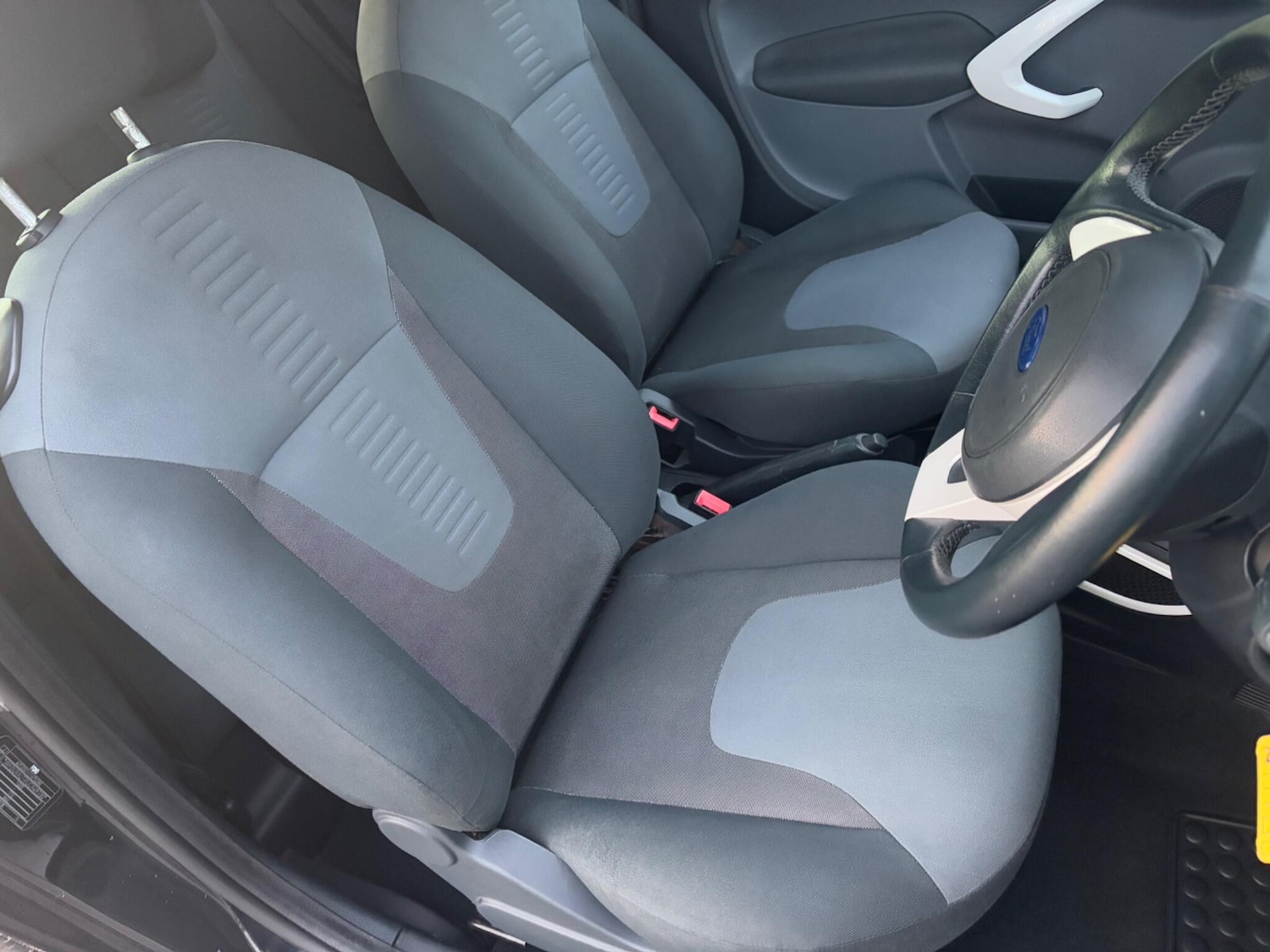 Used Ford Ka 2012 for sale - 76607486: Photo 10