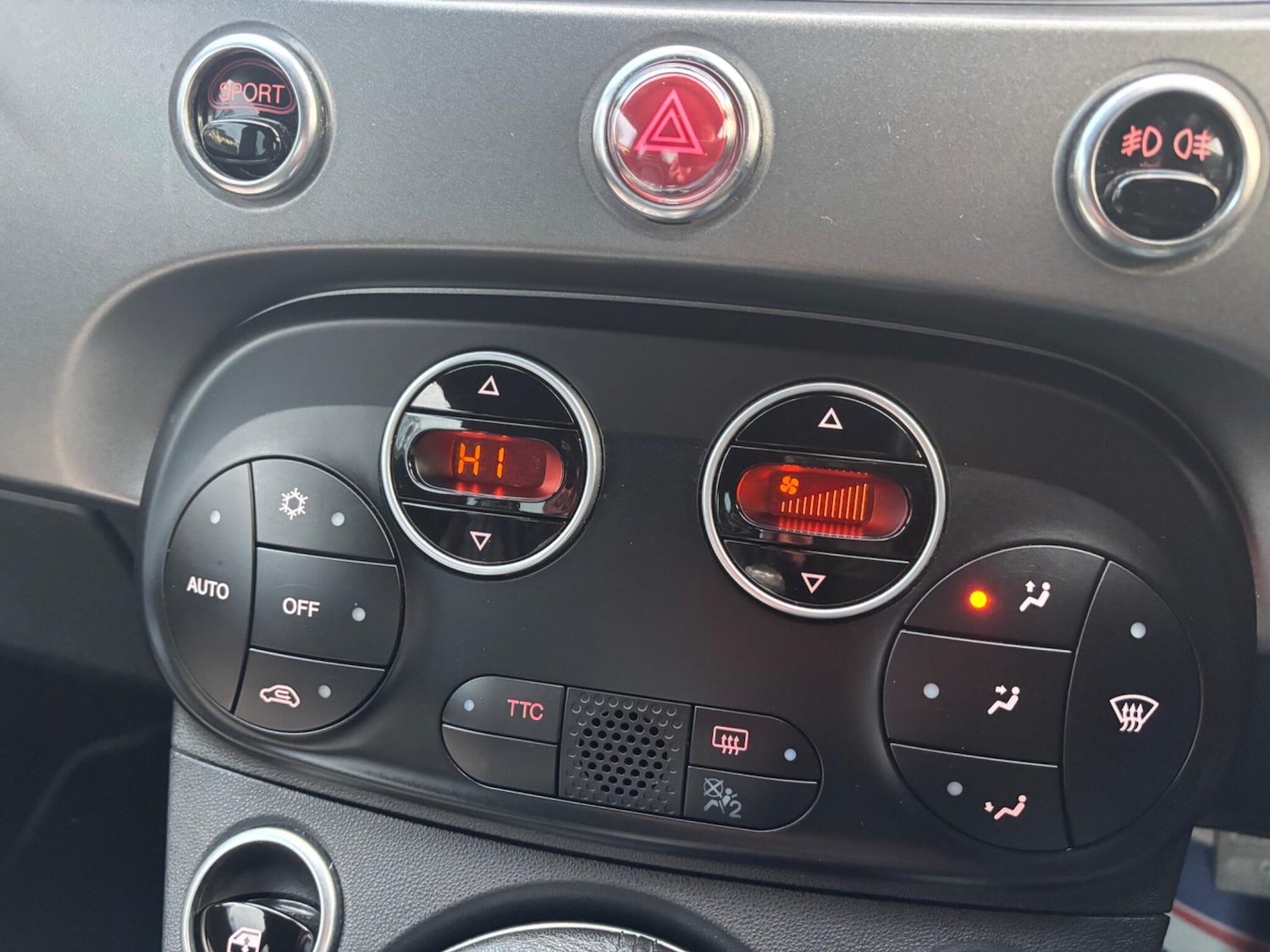 Used Abarth 595 2017 for sale - 77254749: Photo 33