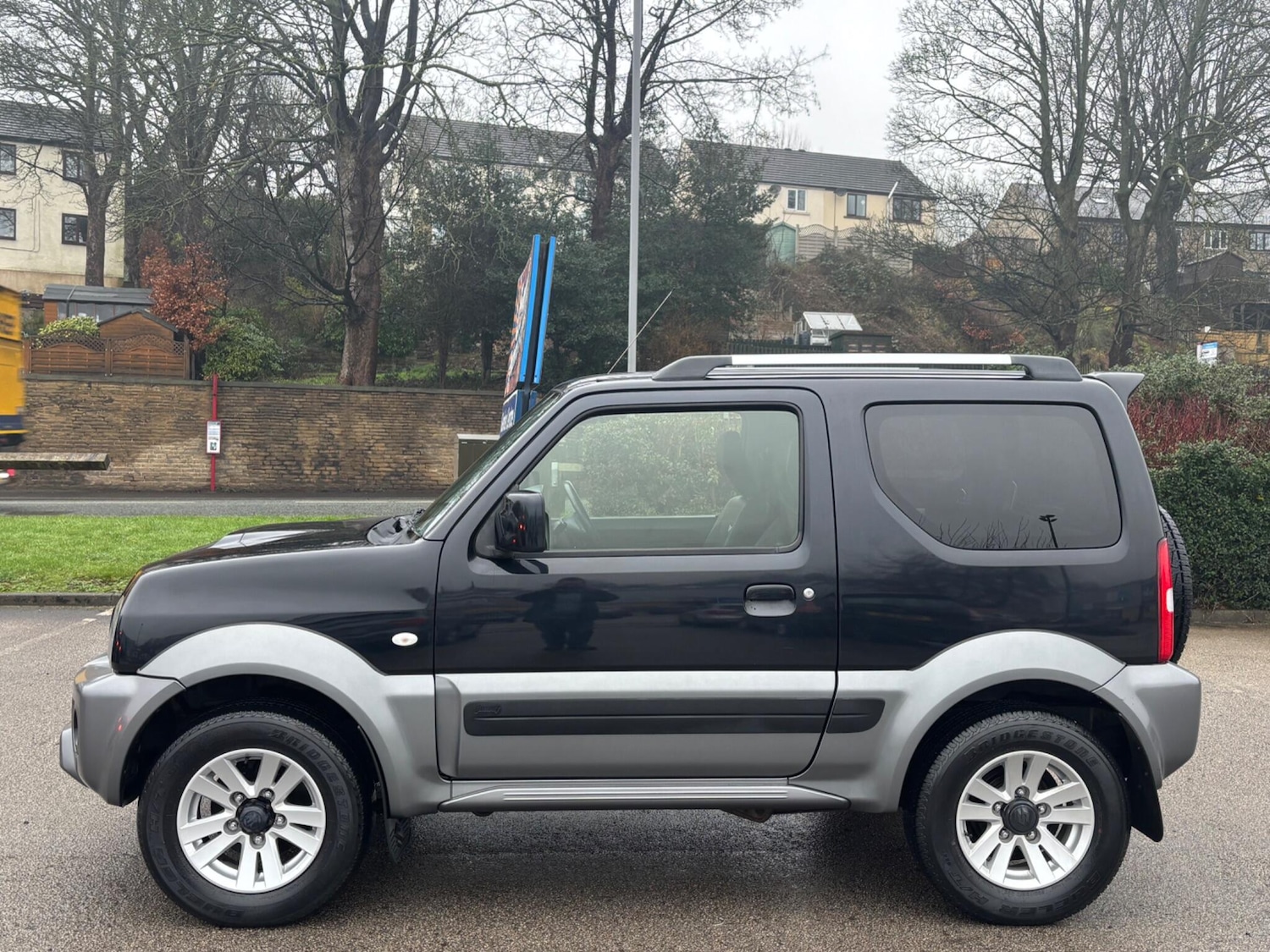 Used Suzuki Jimny for sale - 77511091: Photo 4