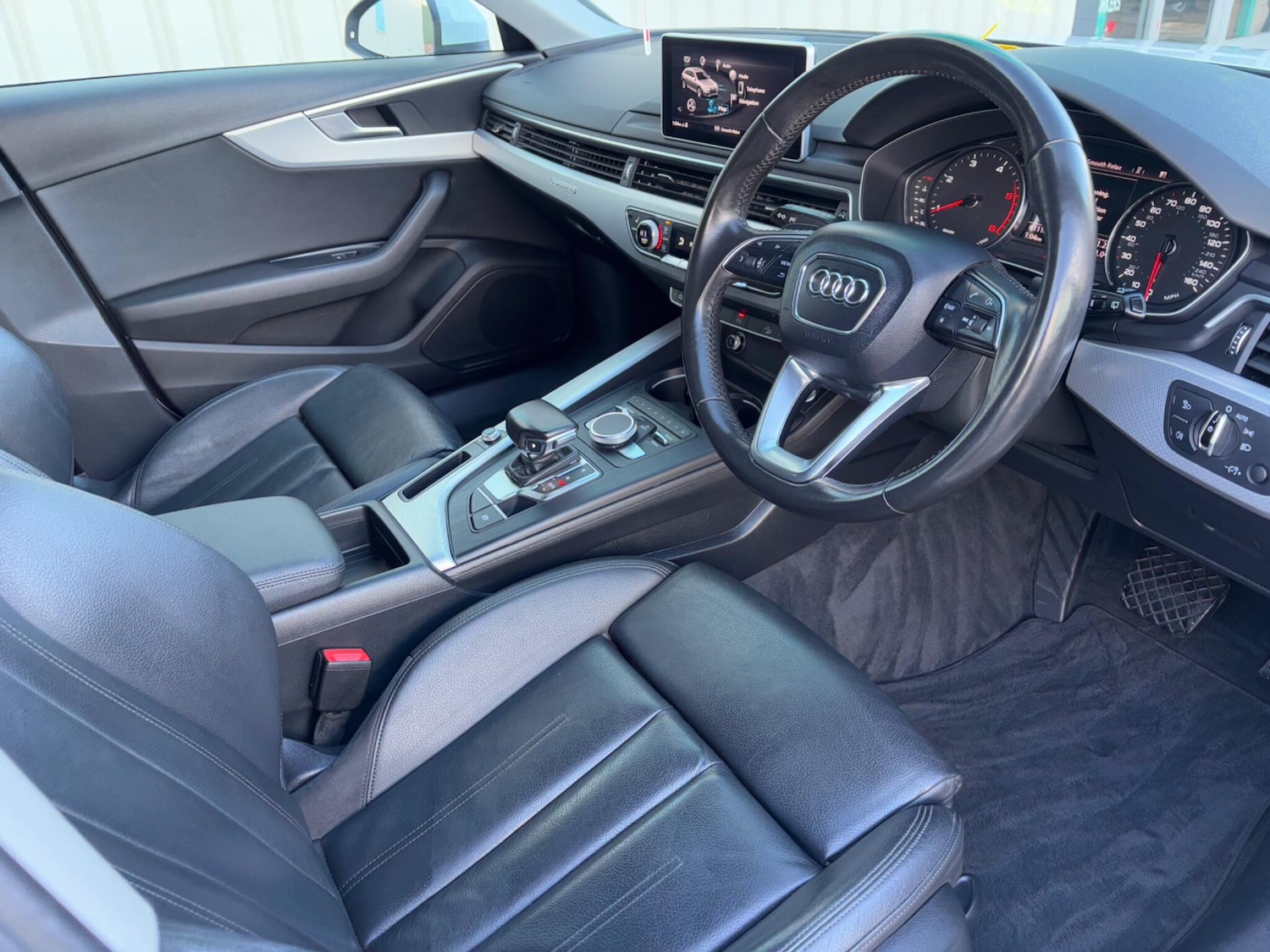 Used Audi A4 Allroad 2017 for sale - 76993795: Photo 12