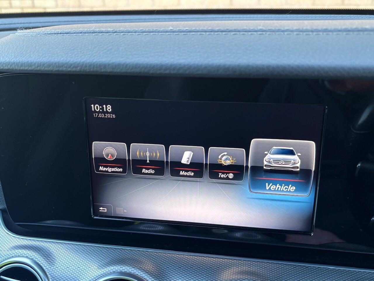 Used Mercedes-Benz E Class 2017 for sale - 77969945: Photo 32