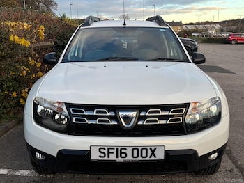 Used Dacia Duster 2016 for sale - 76855725: Photo