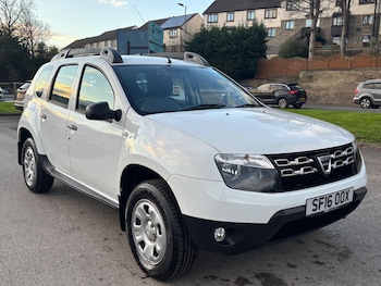 Used Dacia Duster 2016 for sale - 76855725: Photo