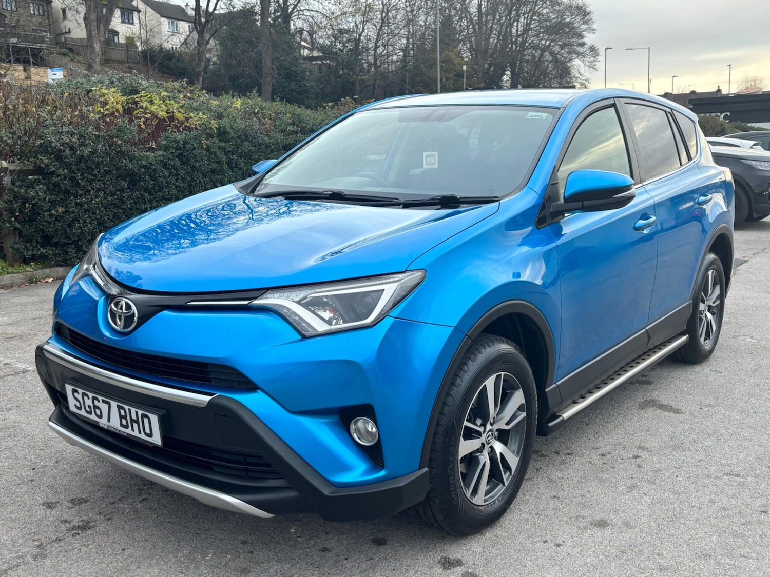 Used Toyota RAV4 2017 for sale - 76700817: Photo 1